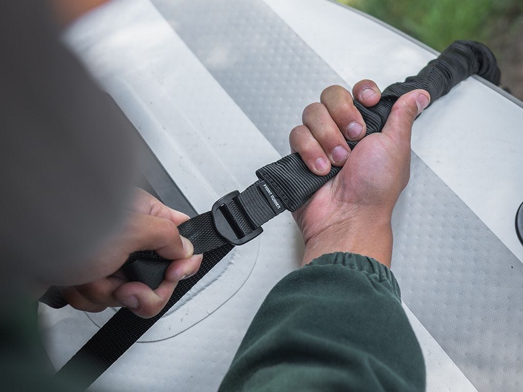 Front Runner Stratchit adjustable tie-down strap pair with stainless steel carabiners