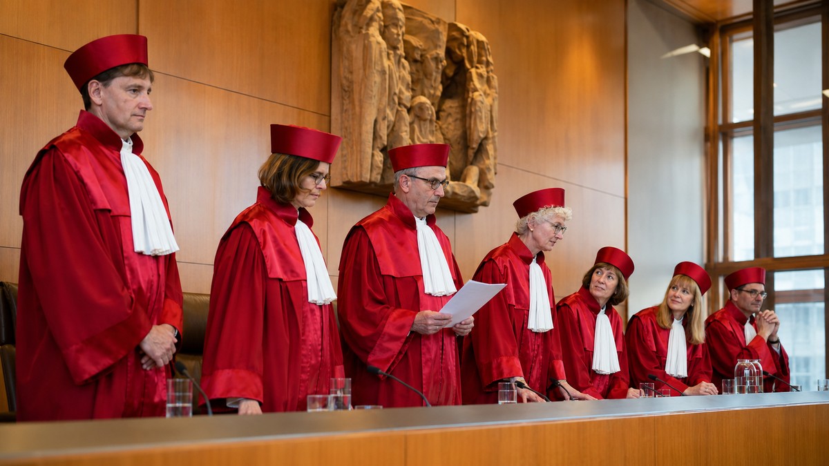 Subsidiarität der Verfassungsbeschwerde, § 90 II BVerfGG