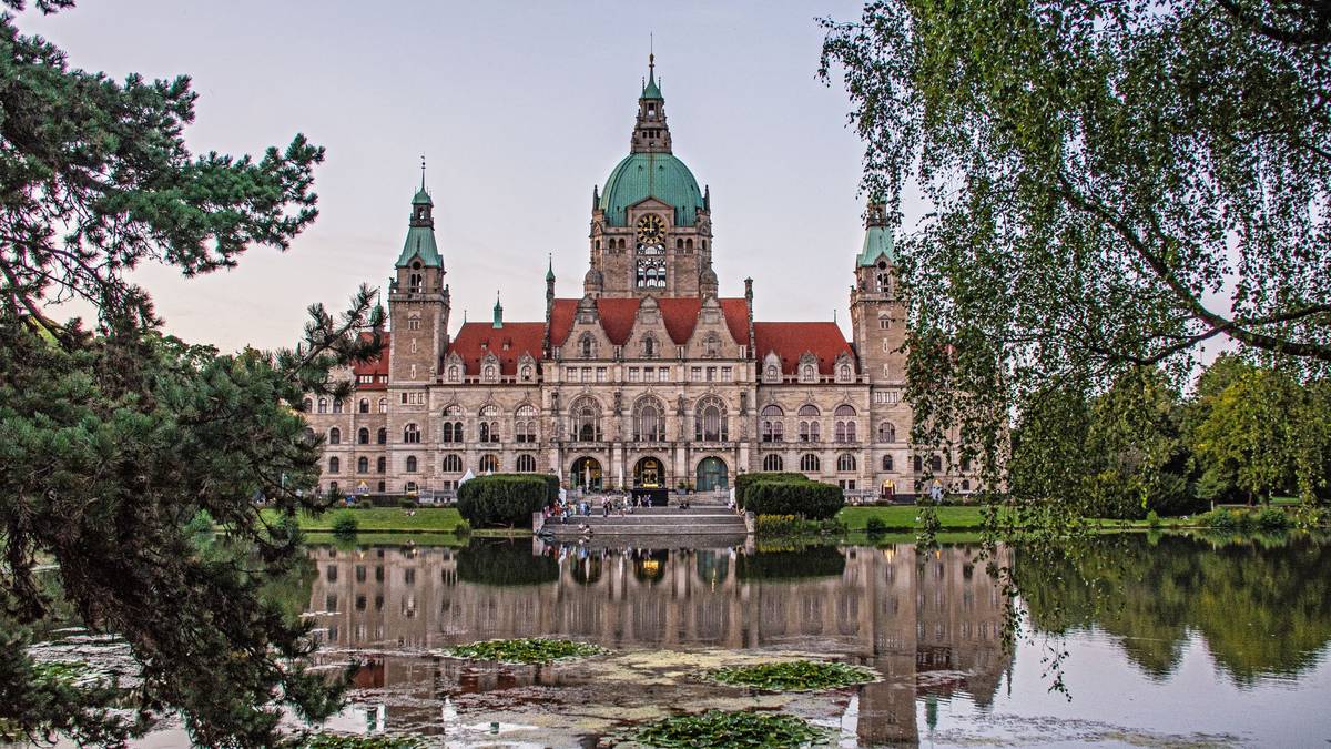 Jura Uni Hannover 2026: Lohnt sich die Leibniz Universität?