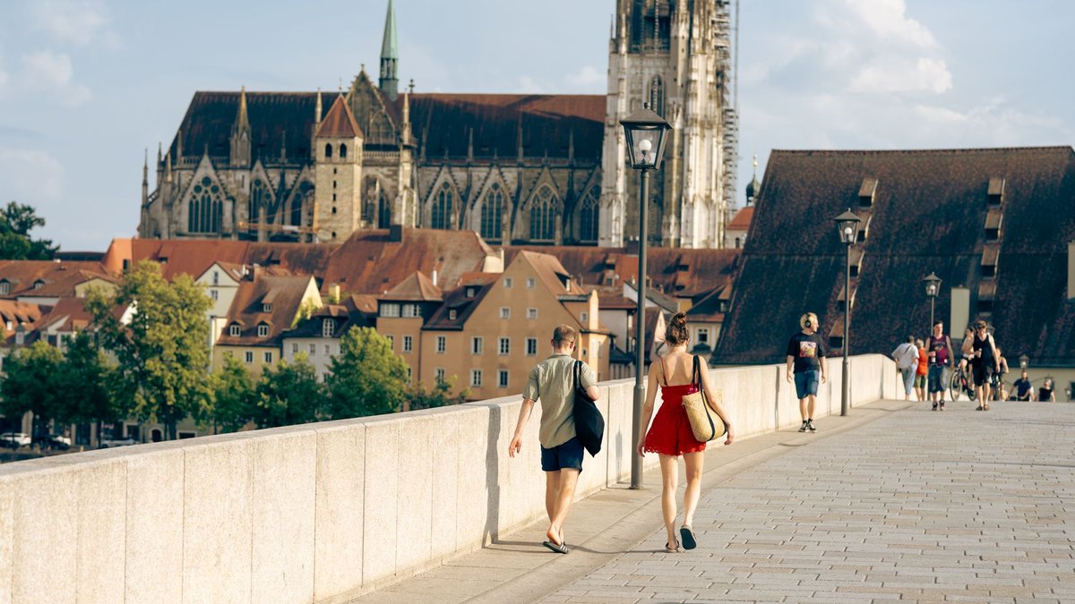Uni Regensburg Jura: Lohnt sich das Jurastudium 2026?