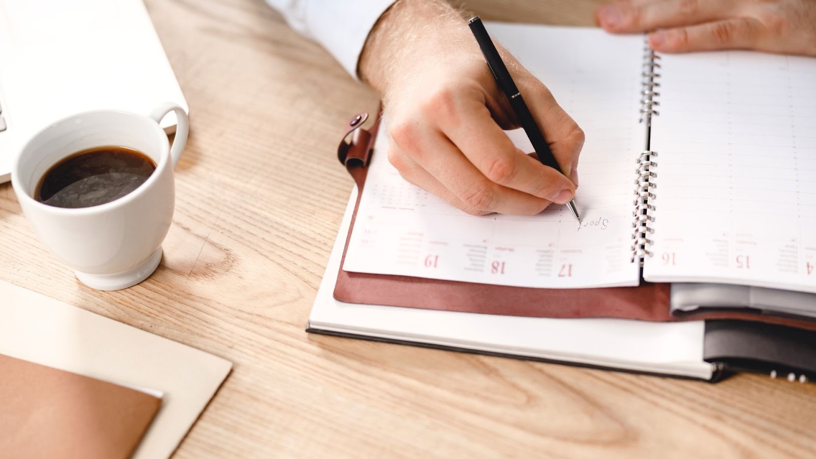 Features to Look for in a Daily Planner