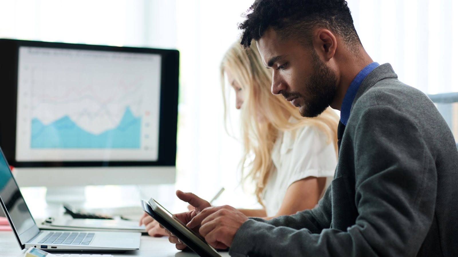 Calculating ROI: How AI Time Management Pays Off