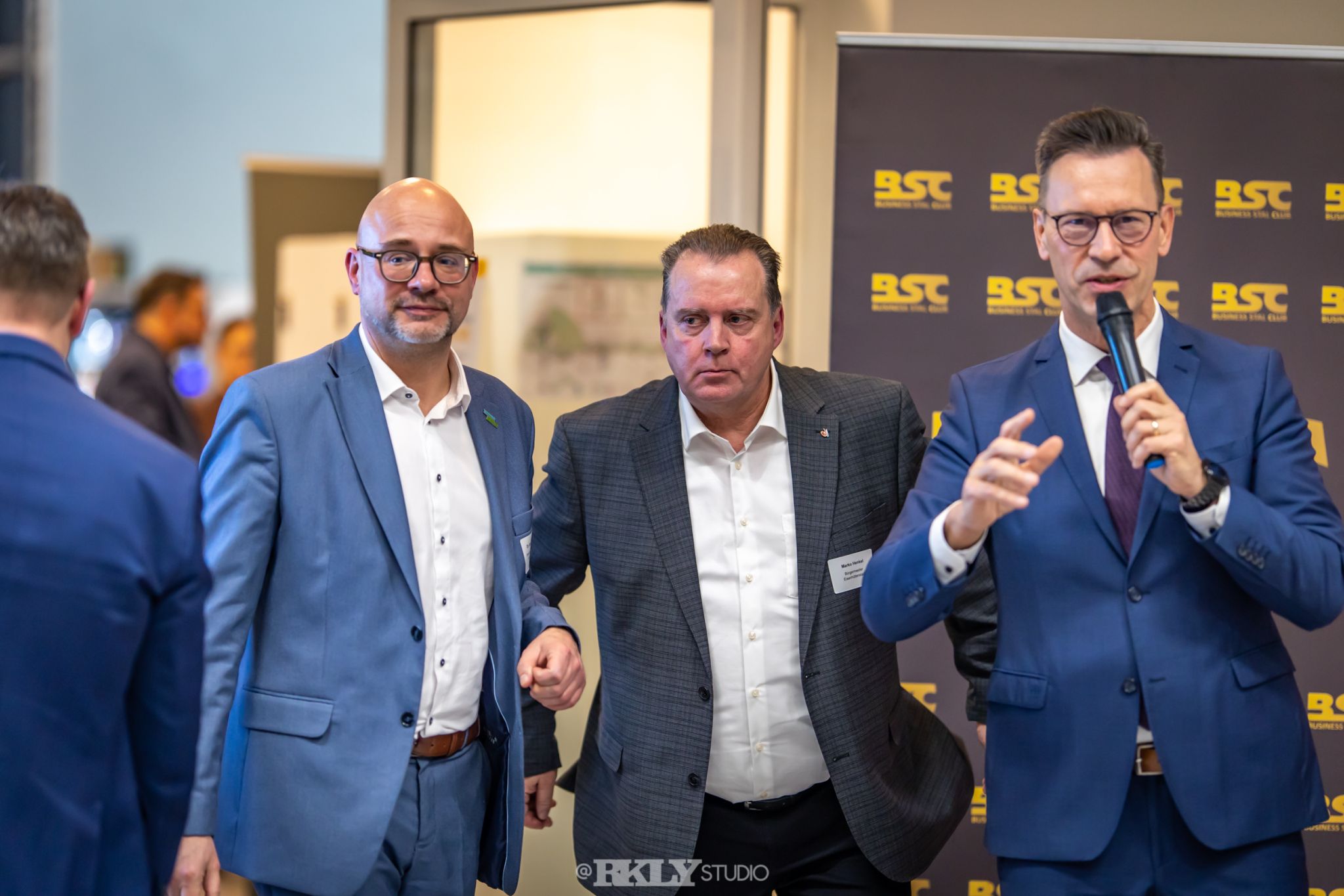 Moderator mit Oberbürgermeister von Frankfurt (Oder) und Bürgermeister von Eisenhüttenstadt im BIC.Space