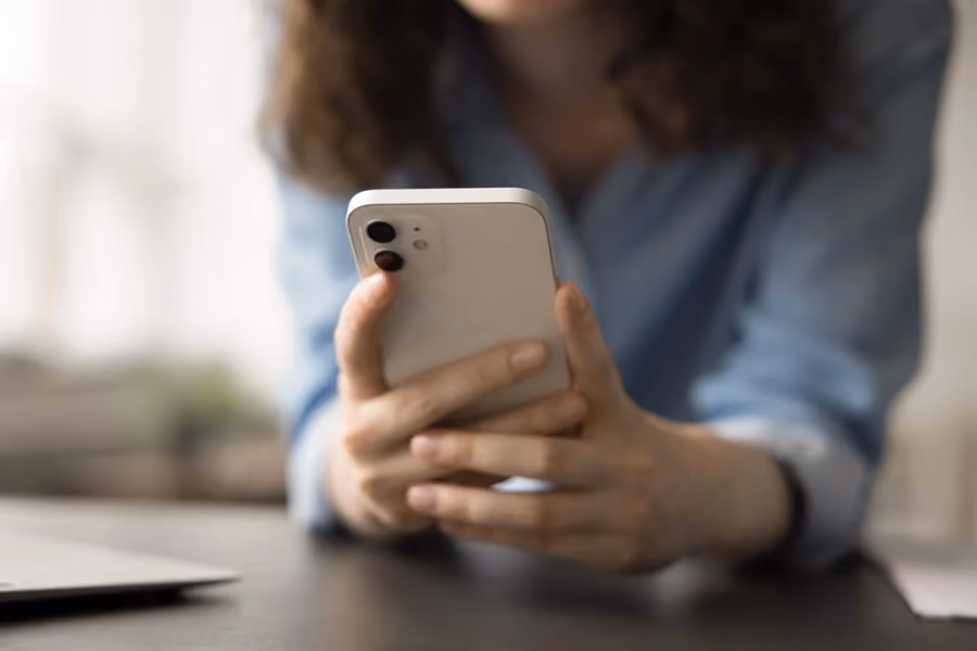 15 Cold Call Voicemail Script Examples
