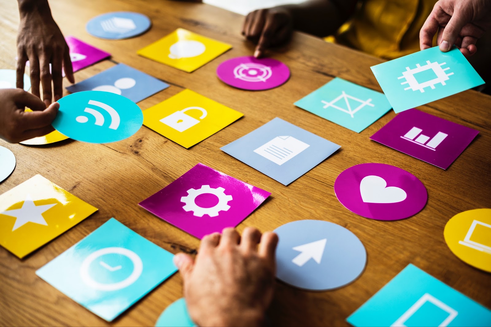 digital age, online presence, online presence strategy, reputation management