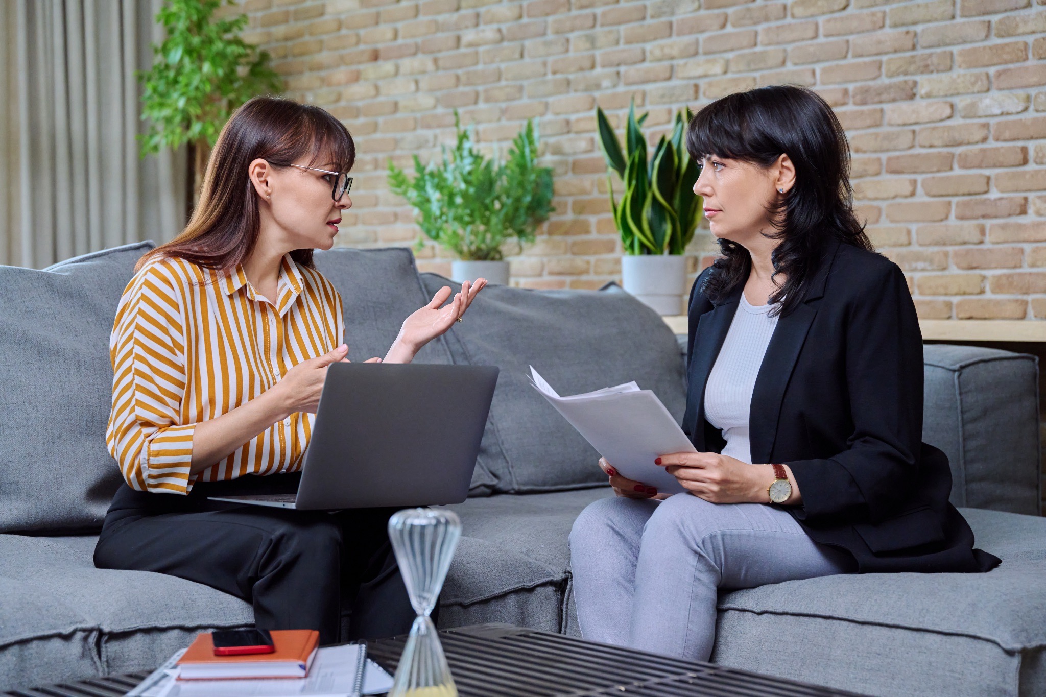 sales coaching, group coaching, sales enablement success, kpis, key performance indicators, peer learning, roi calculation