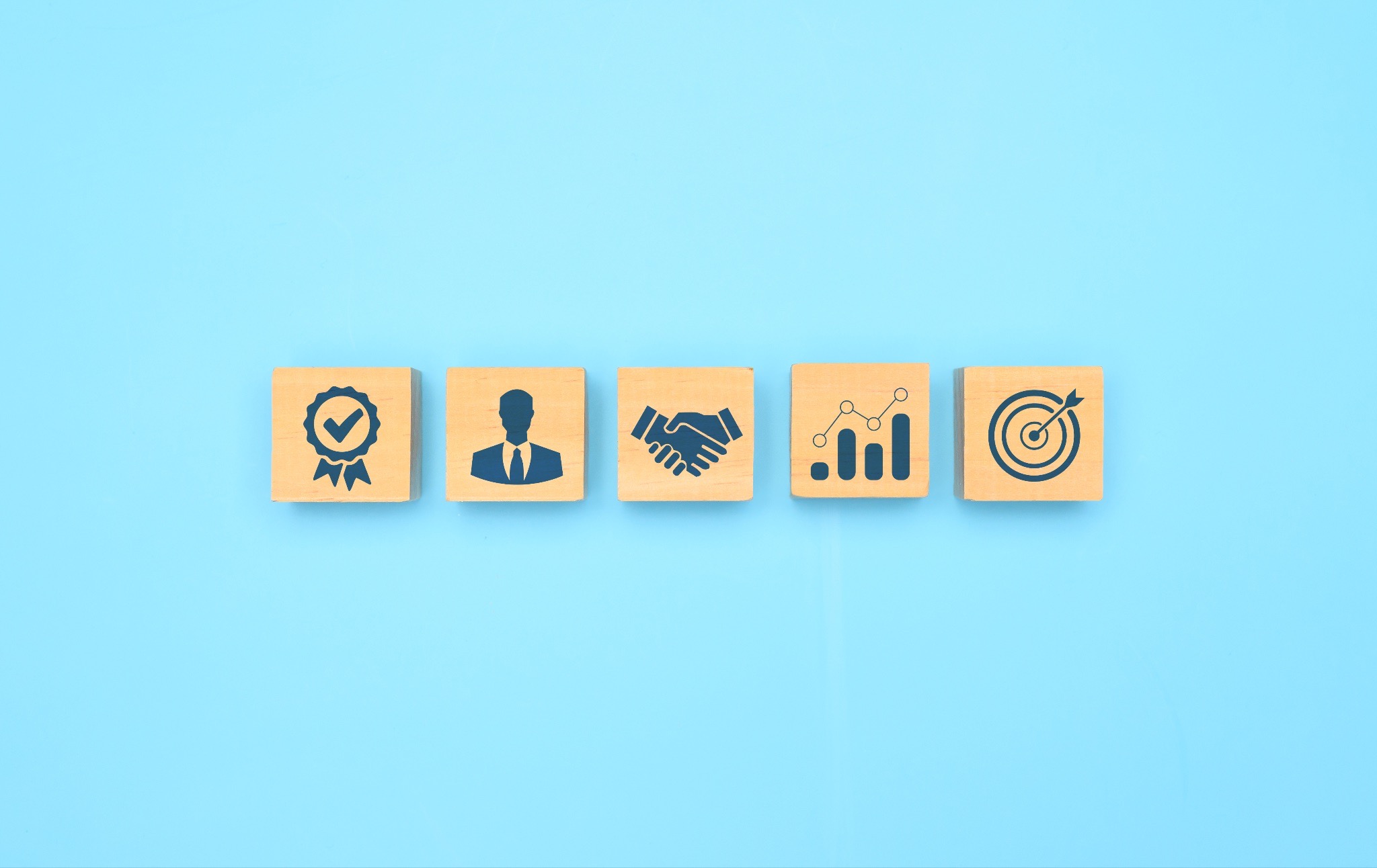 mql, sql, b2b sectors, b2b saas, efficiency metrics, pipeline bottlenecks