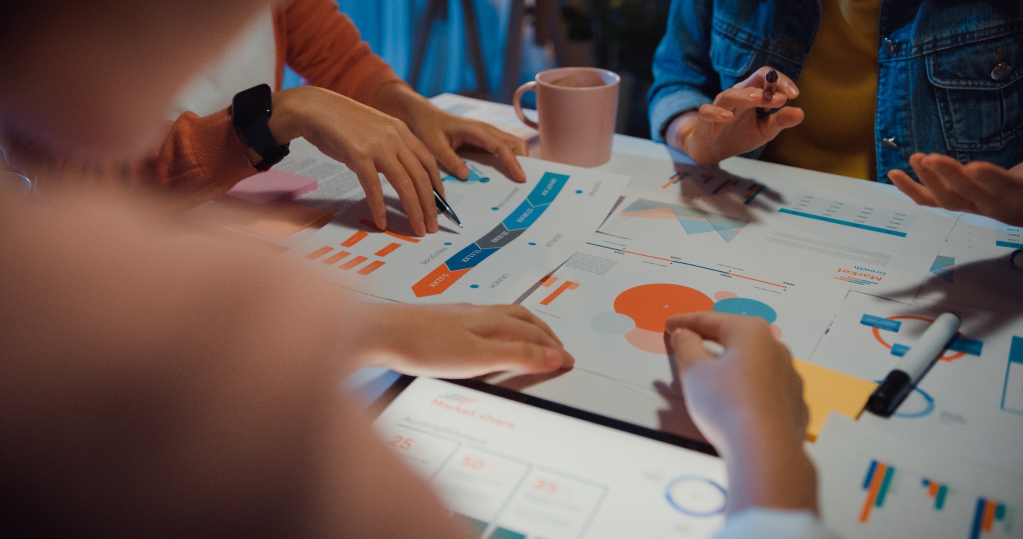 ICP strategy planning session, B2B marketing data analysis, market growth chart review, demand and lead gen strategy, pipeline contribution planning, marketing team data review, integrated growth strategy planning