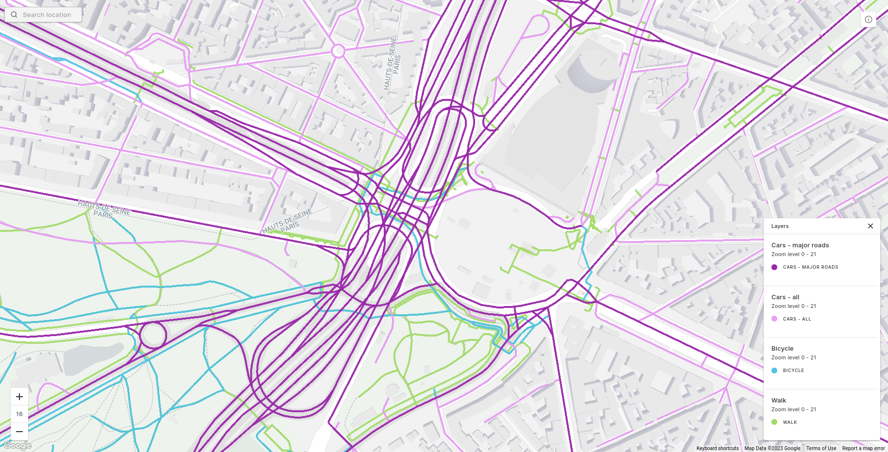 A map with different colors showing the different street types available in the global road network. Av. de Neuilly - Pl. de la Porte Maillot, Paris.