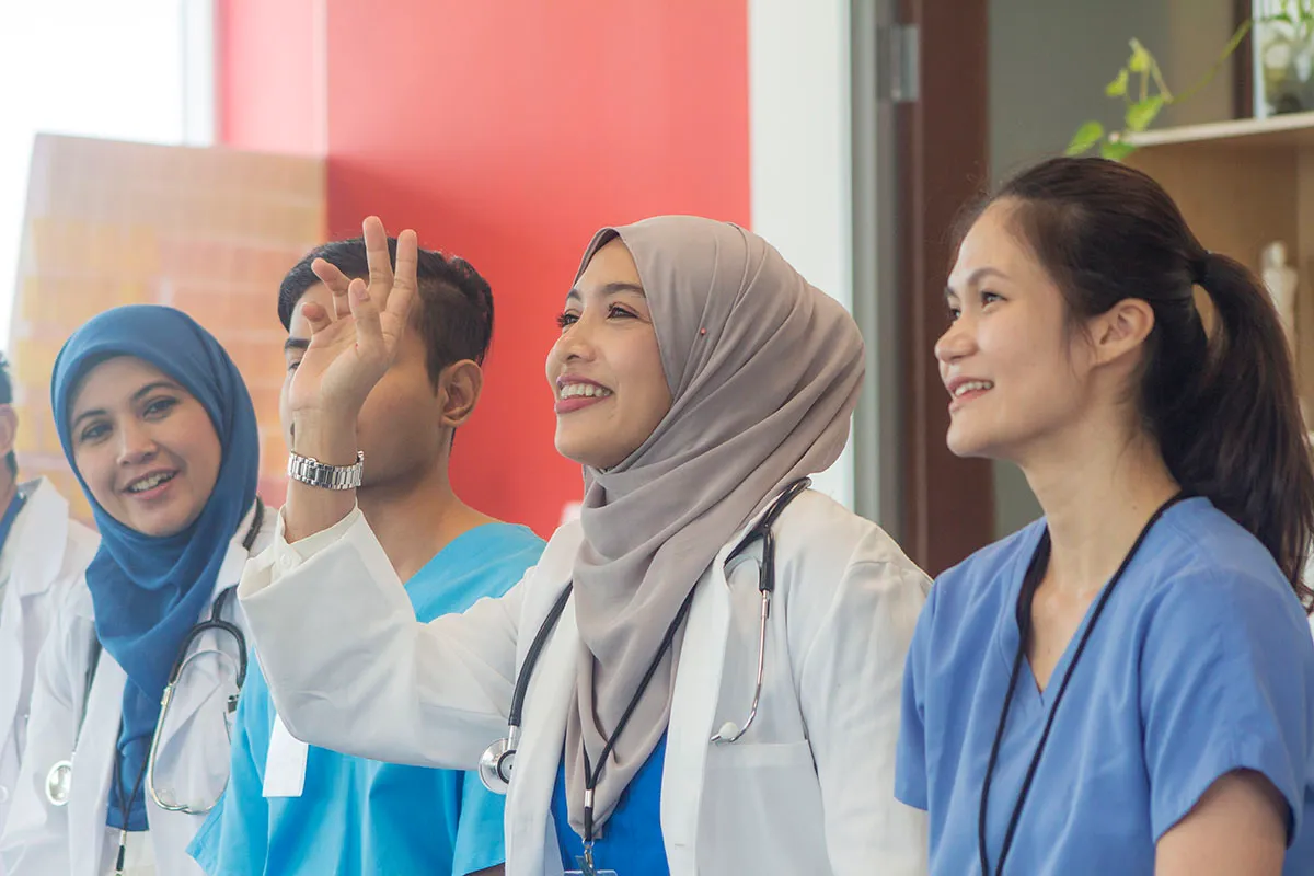 Smiling International Healthcare Professionals