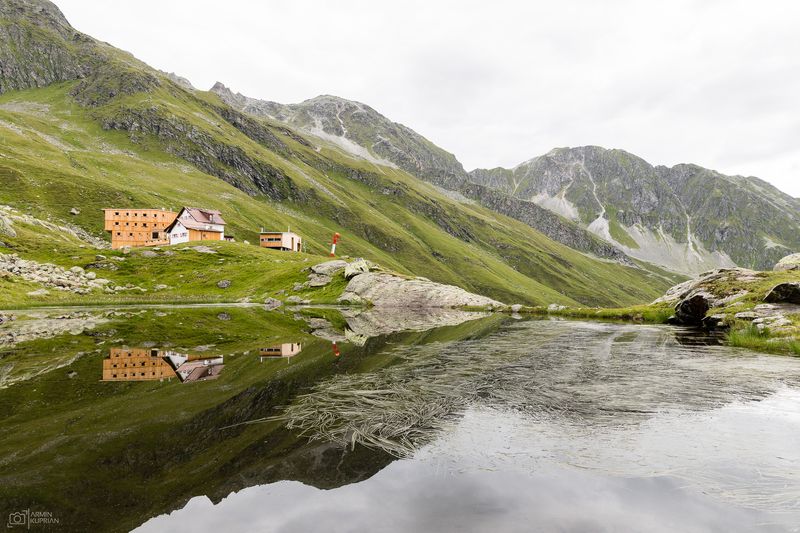 Regensburger Hütte (Neue) in Neustift, Tirol