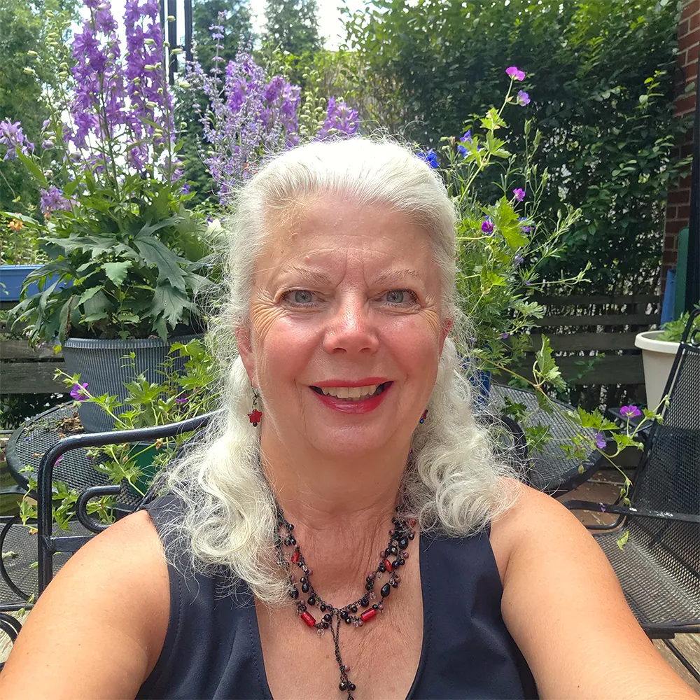 Joanne Goodall selfie in beautiful garden