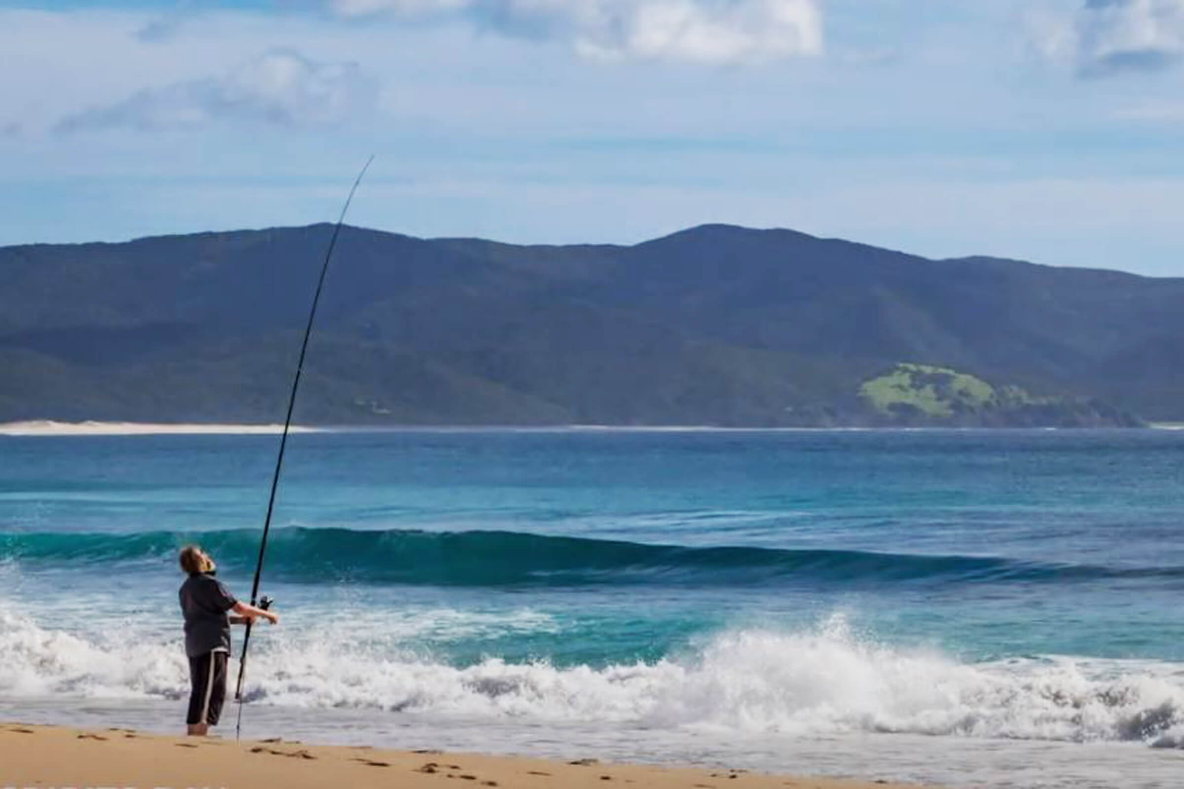 Here's eight top tips ips to help you catch fish on the slow days off the rocks or shore. Bite times and bait and berley tips can help you put something in the bag when it looks like it could be nothing.