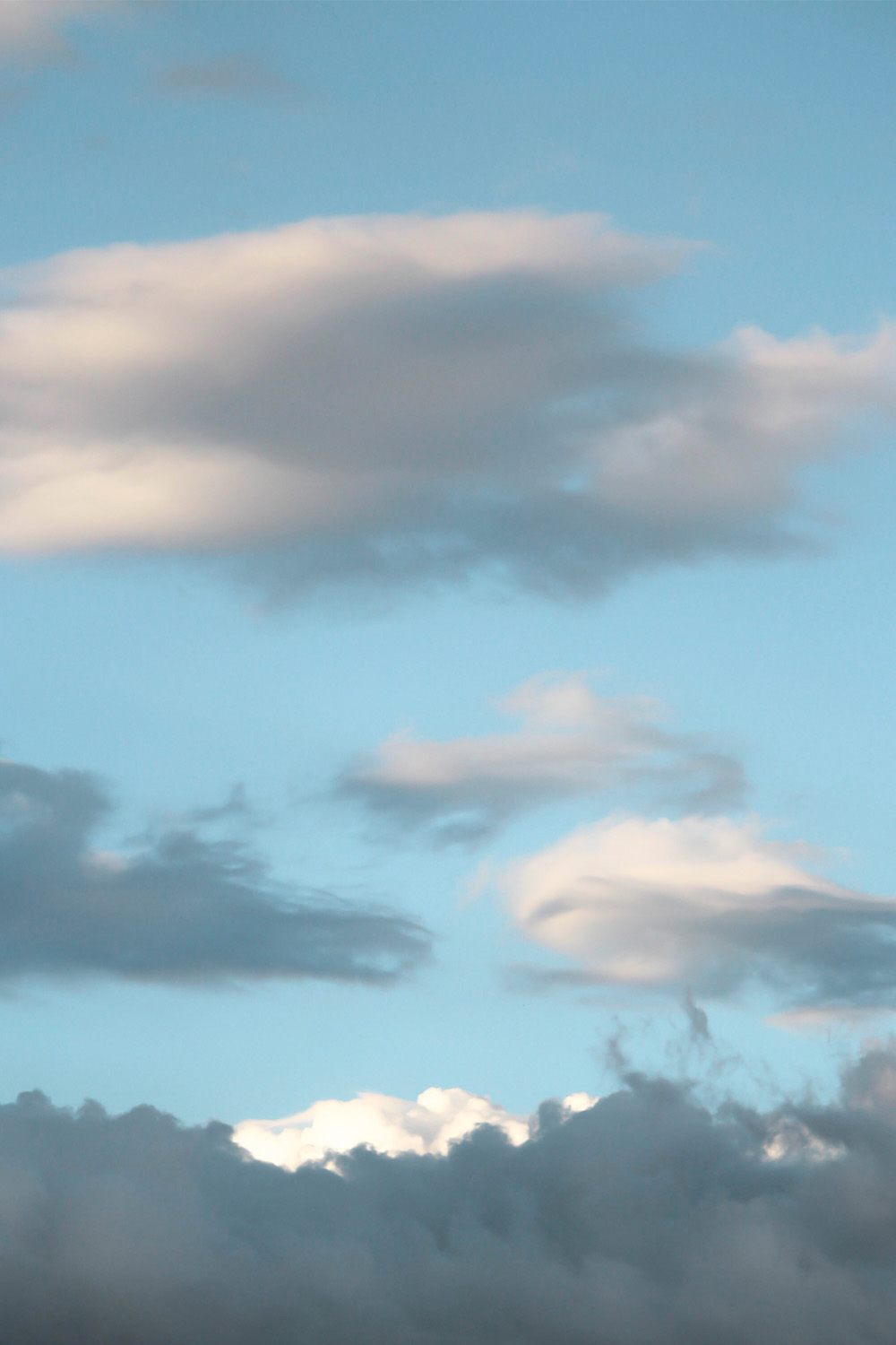 dacoparo · blue sky