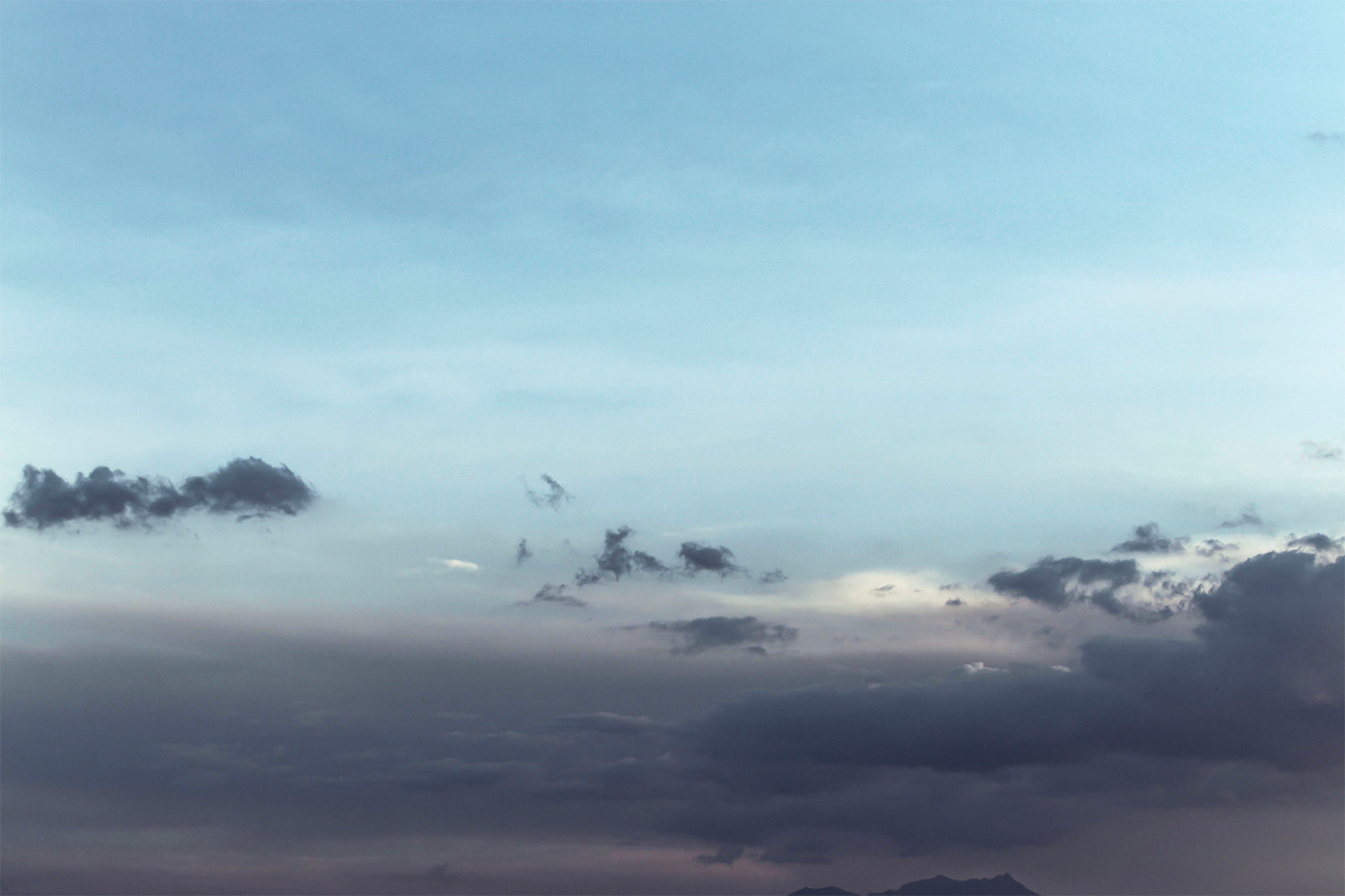 dacoparo · blue sky