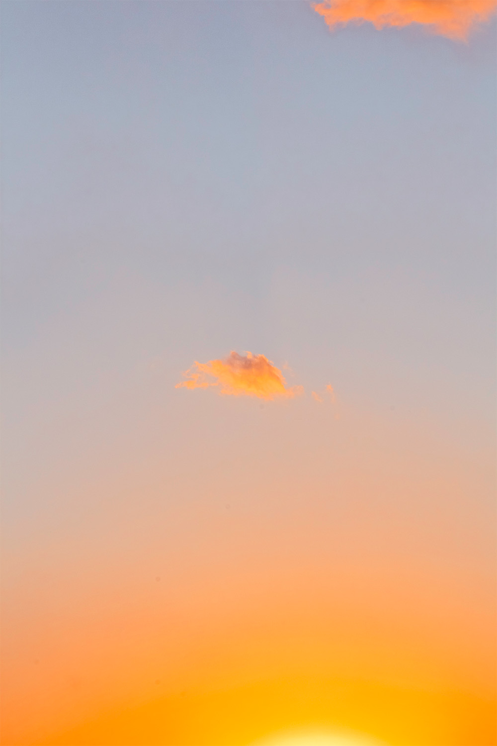 dacoparo · blue sky
