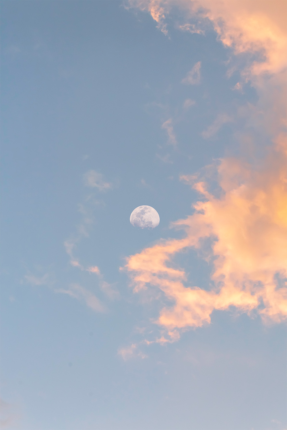 dacoparo · blue sky