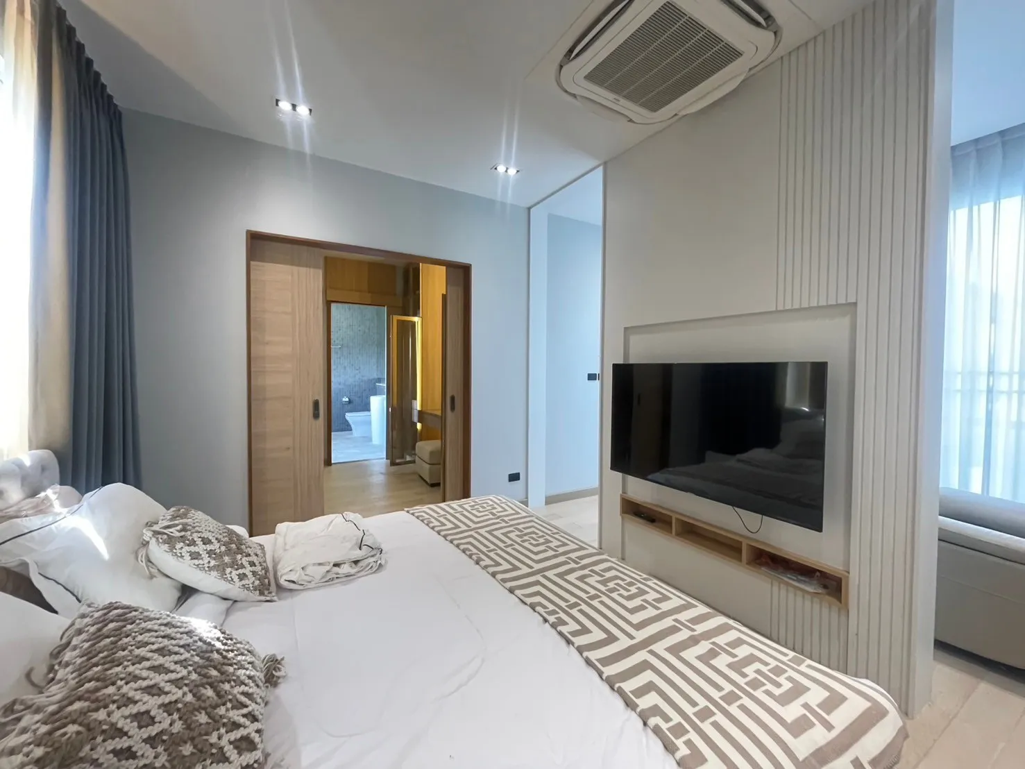 Dream Chiang Mai Family House with Pool for Sale – Modern Hang Dong Gem!
