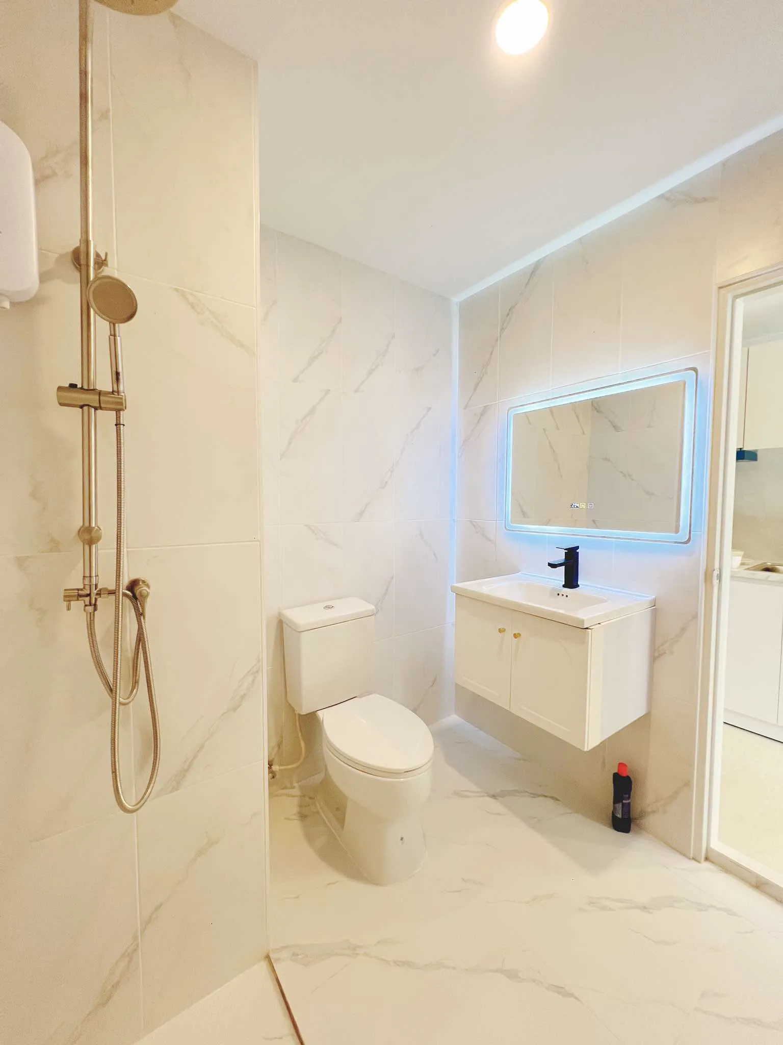 30 Sq.M Condo for sale Near MAYA Chiang Mai