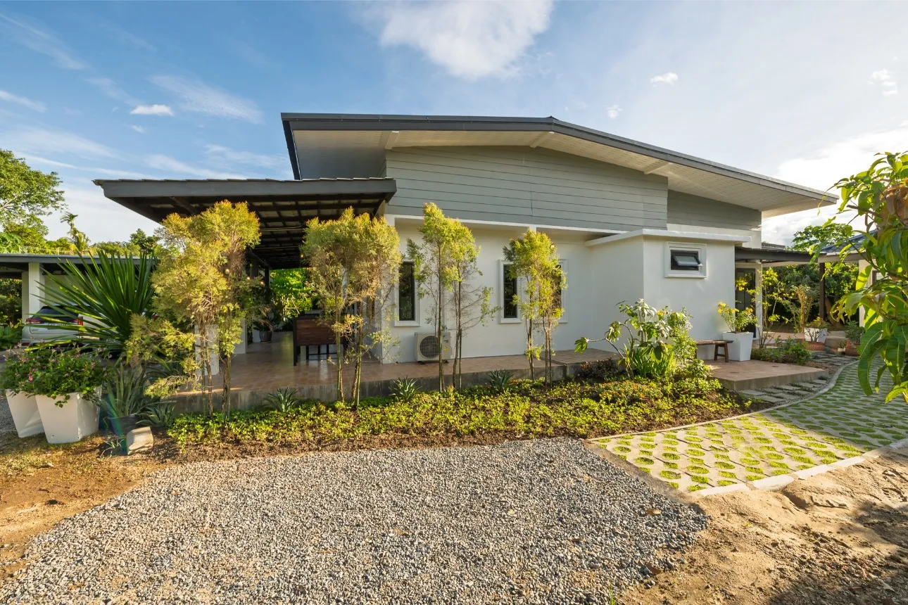 Dual-Home Detached single-storey houses Chiang Mai: Space & Serenity
