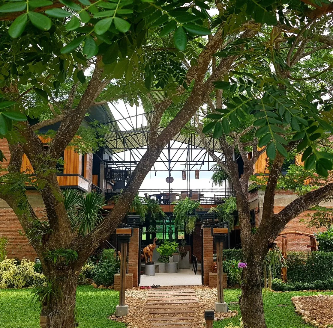 Turnkey B&B Phrae For Sale | Lifestyle Business