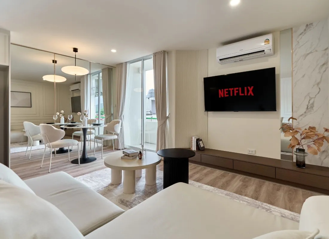 Newly Renovated Condo in Chiang Mai: Prime Location, Unbeatable Value