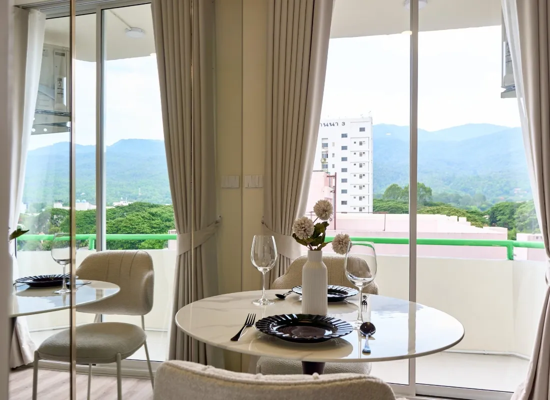 Newly Renovated Condo in Chiang Mai: Prime Location, Unbeatable Value