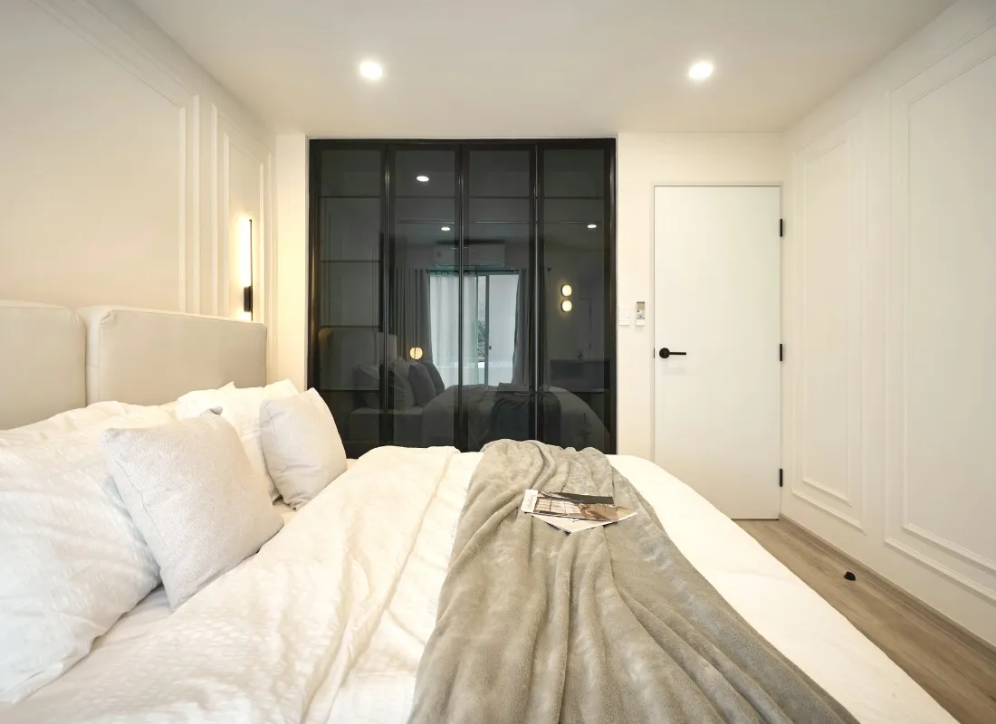 Newly Renovated Condo in Chiang Mai: Prime Location, Unbeatable Value