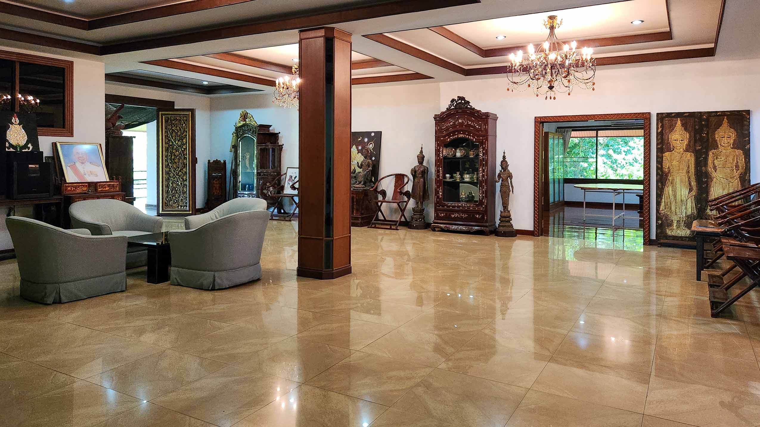 Expansive Luxury Estate on 7 Rai in Tranquil Nam Phrae, Hang Dong