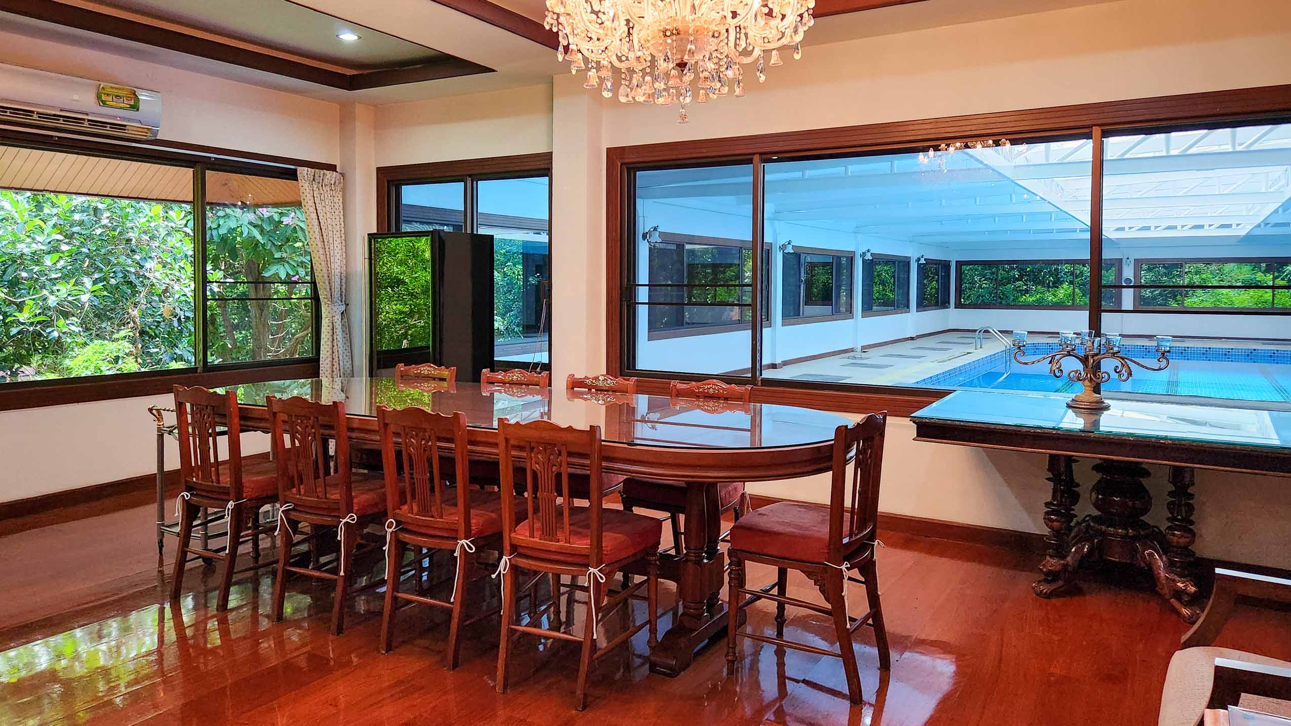 Expansive Luxury Estate on 7 Rai in Tranquil Nam Phrae, Hang Dong