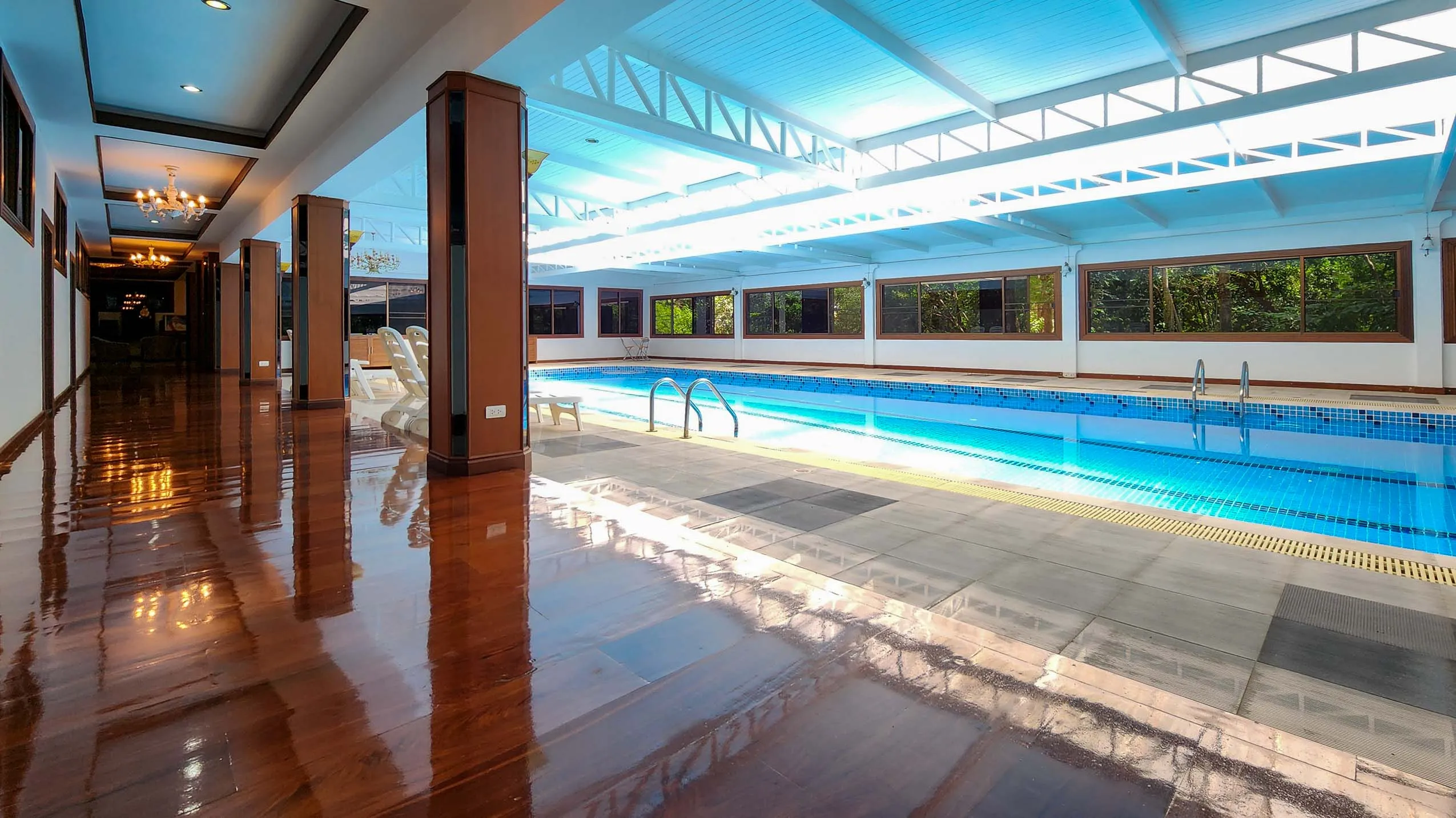 Expansive Luxury Estate on 7 Rai in Tranquil Nam Phrae, Hang Dong