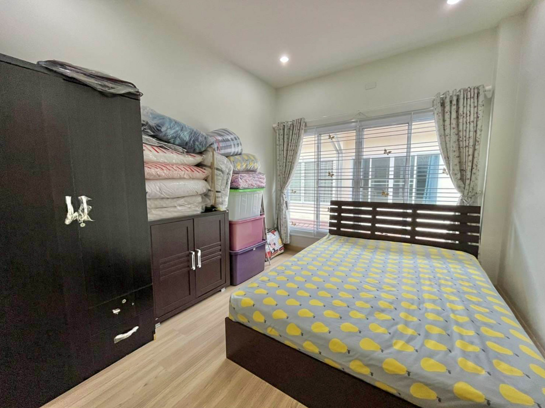Furnished 3 Bedroom Duplex For Sale With Tenant In San Kamphaeng