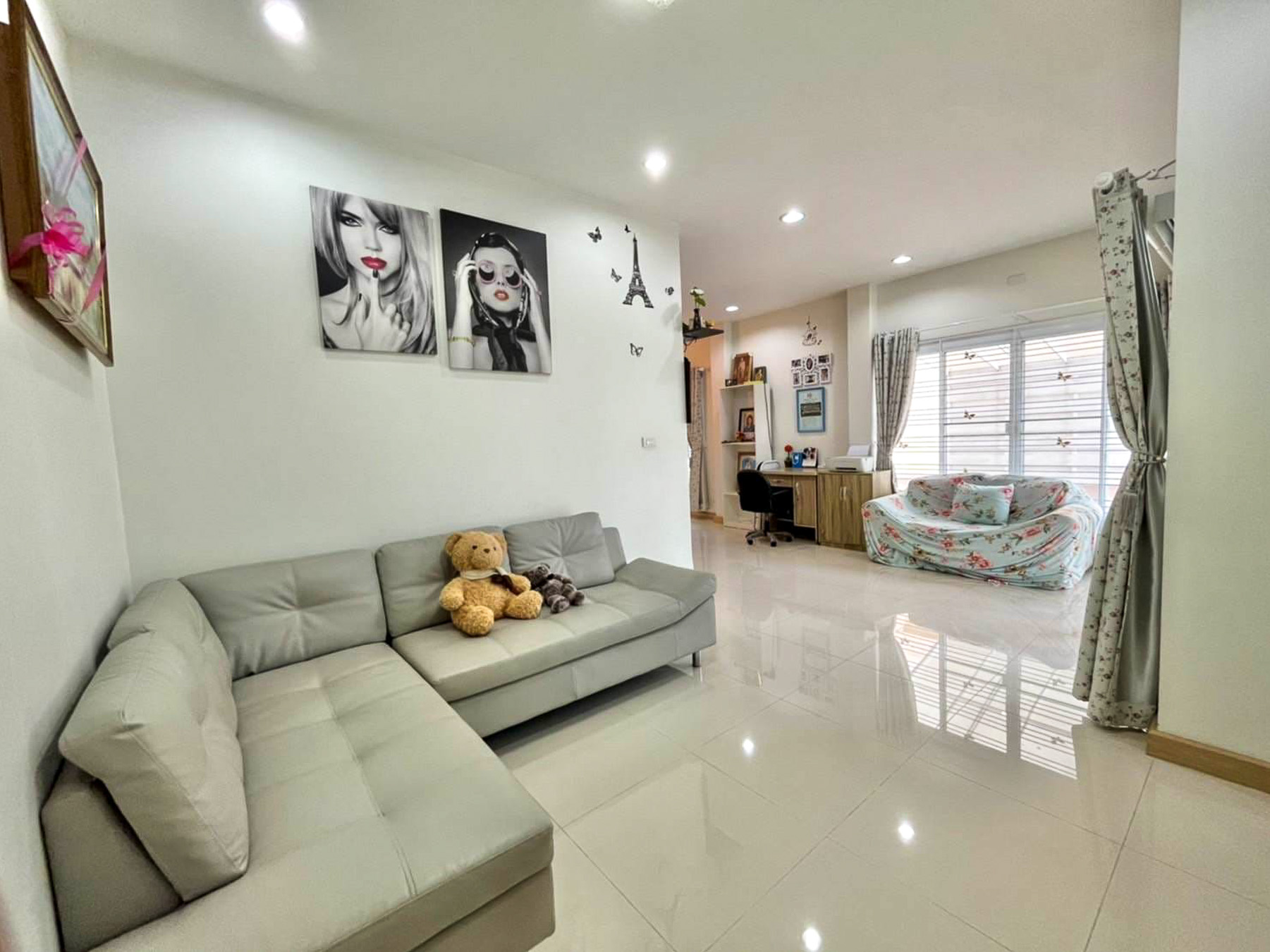 Furnished 3 Bedroom Duplex For Sale With Tenant In San Kamphaeng