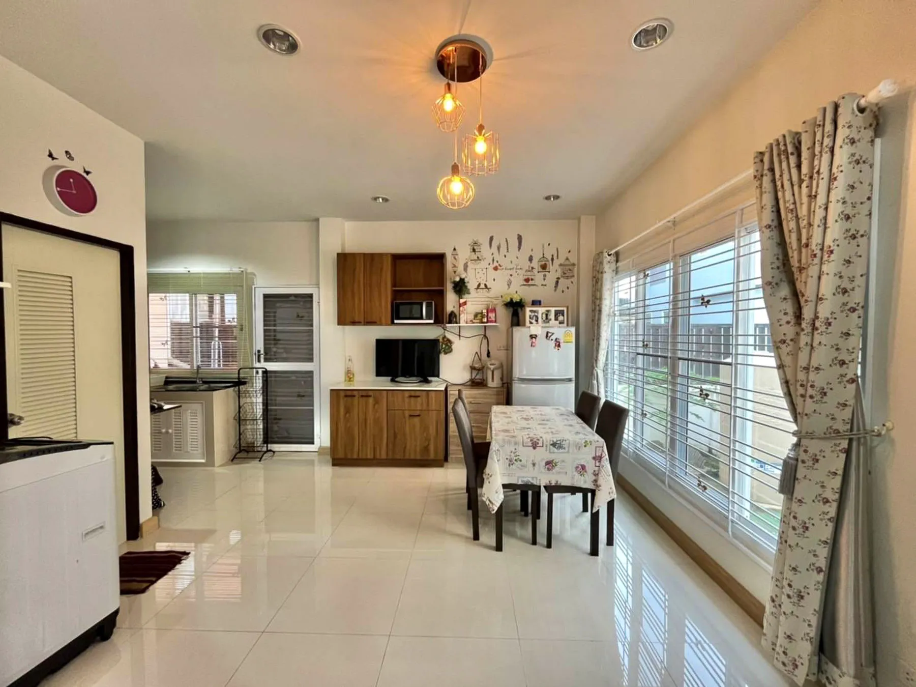 Furnished 3 Bedroom Duplex For Sale With Tenant In San Kamphaeng