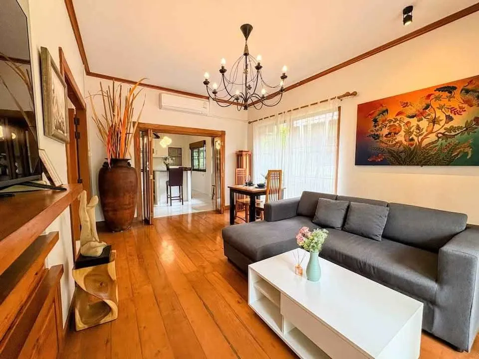 Your Perfect Single-Storey Life, Minutes from Top International Schools