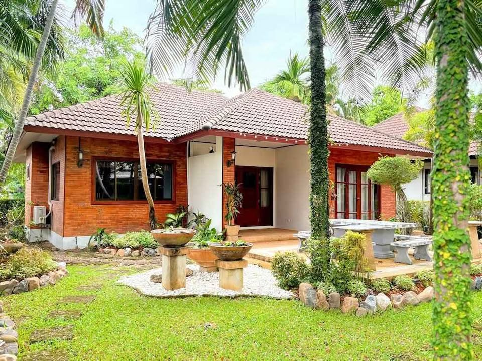 Your Perfect Single-Storey Life, Minutes from Top International Schools