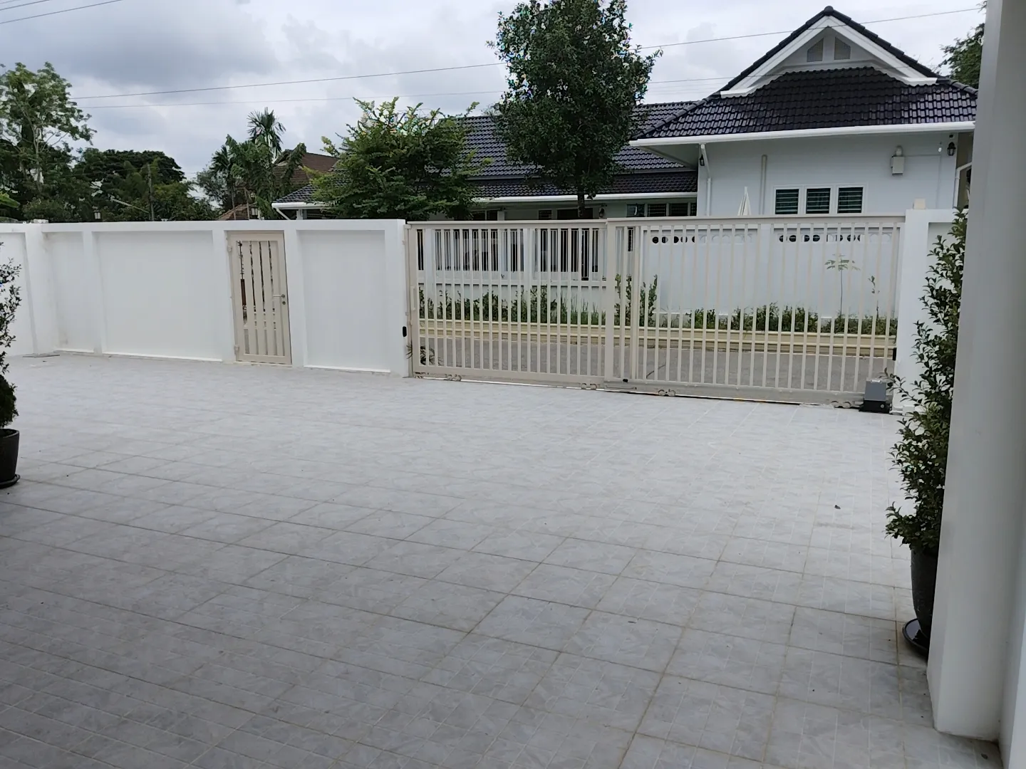 Brand New 4BR Pool Villa For Sale, Chiang Mai