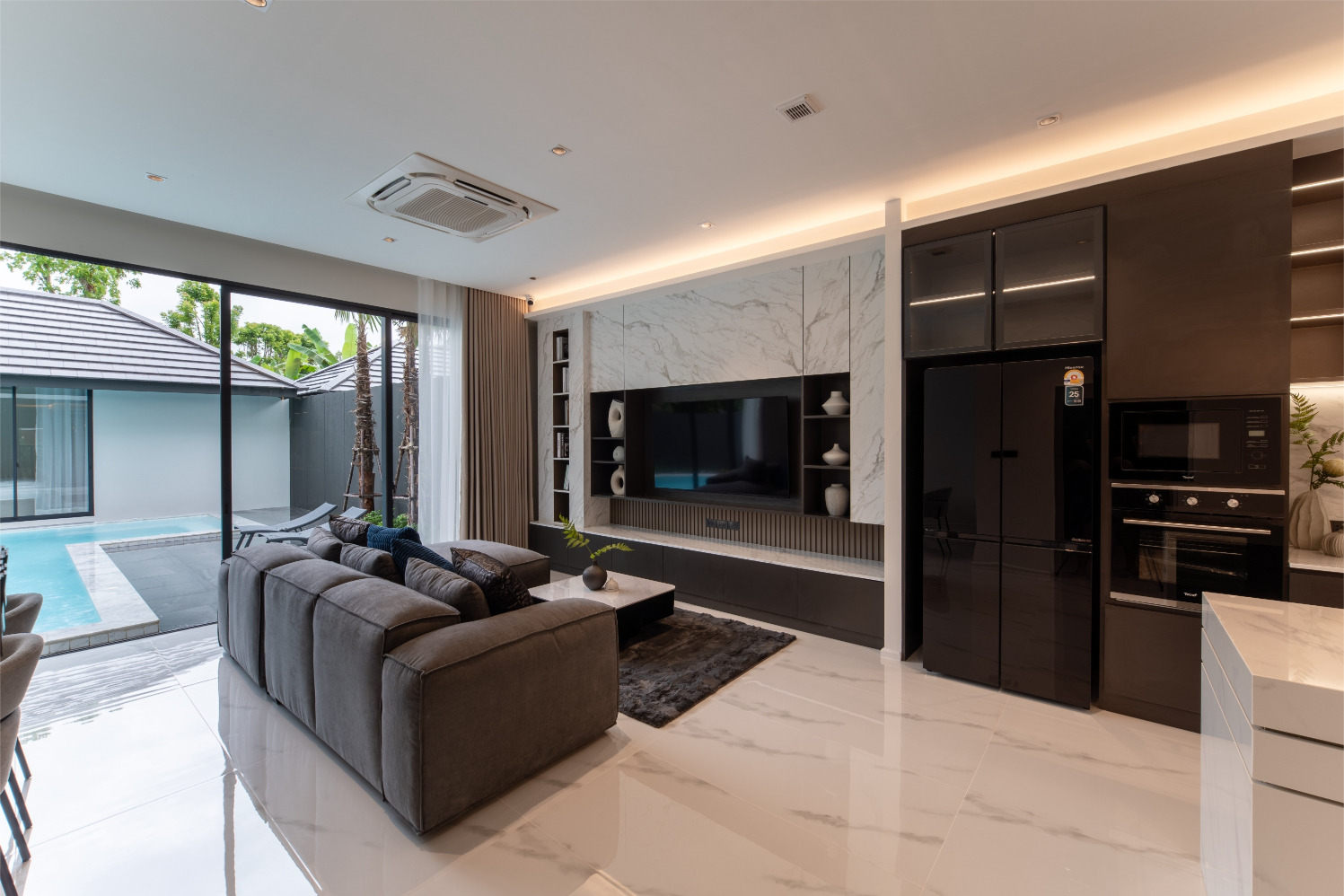 5BR Pool Villa For Sale Hang Dong | Chiang Mai