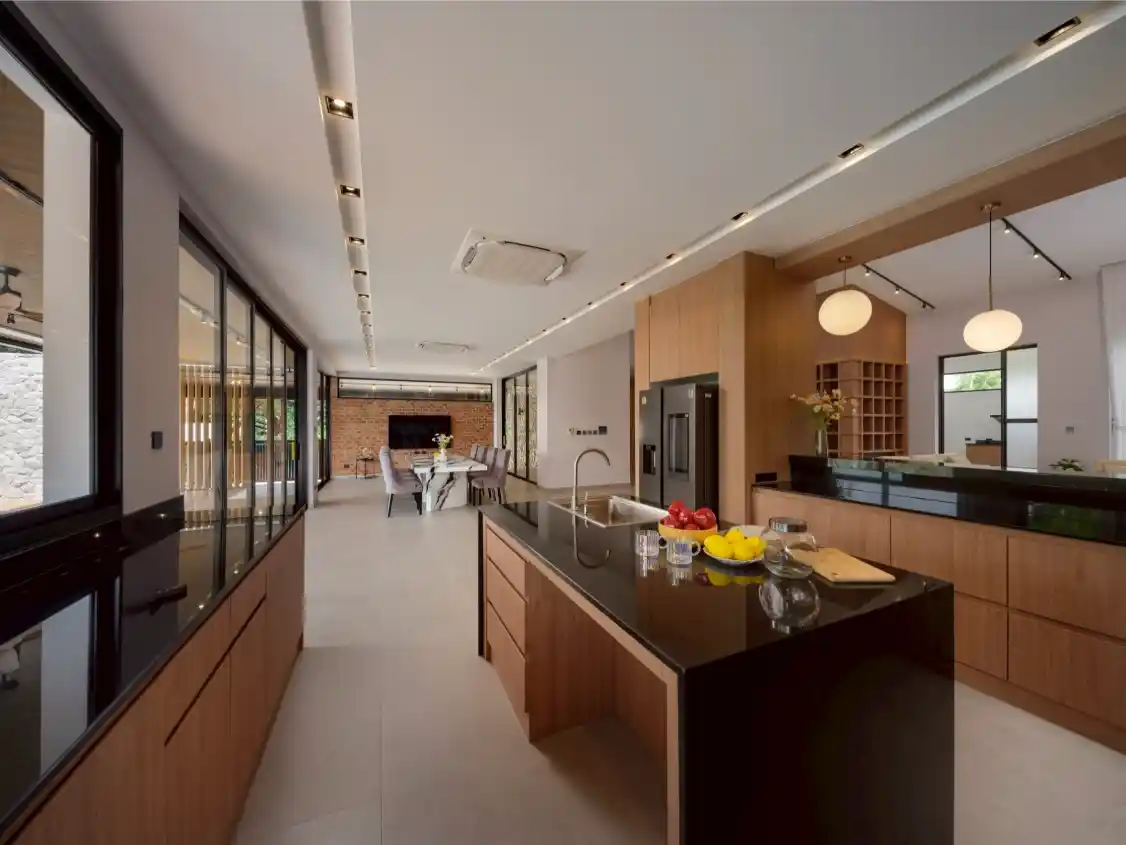 5-Bed High-Tech Pool Villa in Chiang Mai – Your Family's Dream Haven! 