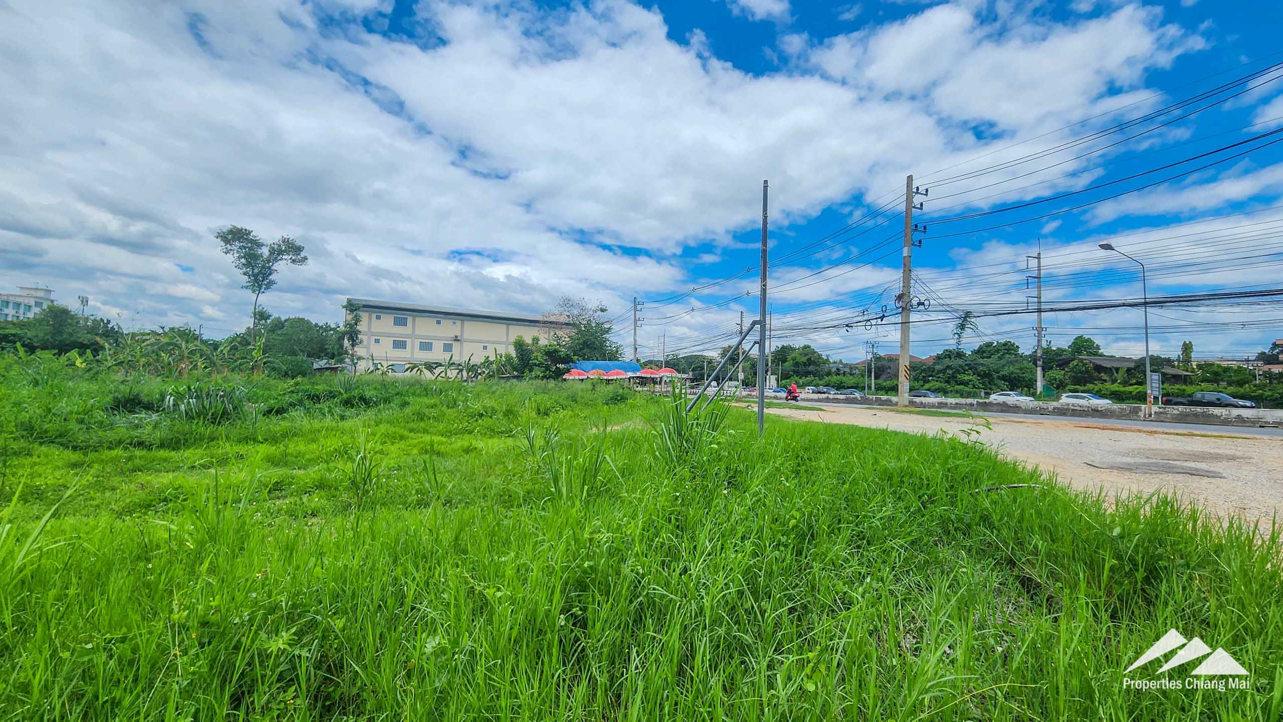 Large plot of land for sale in Chiang mai
