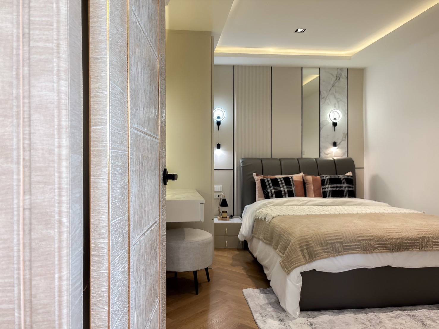 Suthep Penthouse for Sale  Mountain & City Views