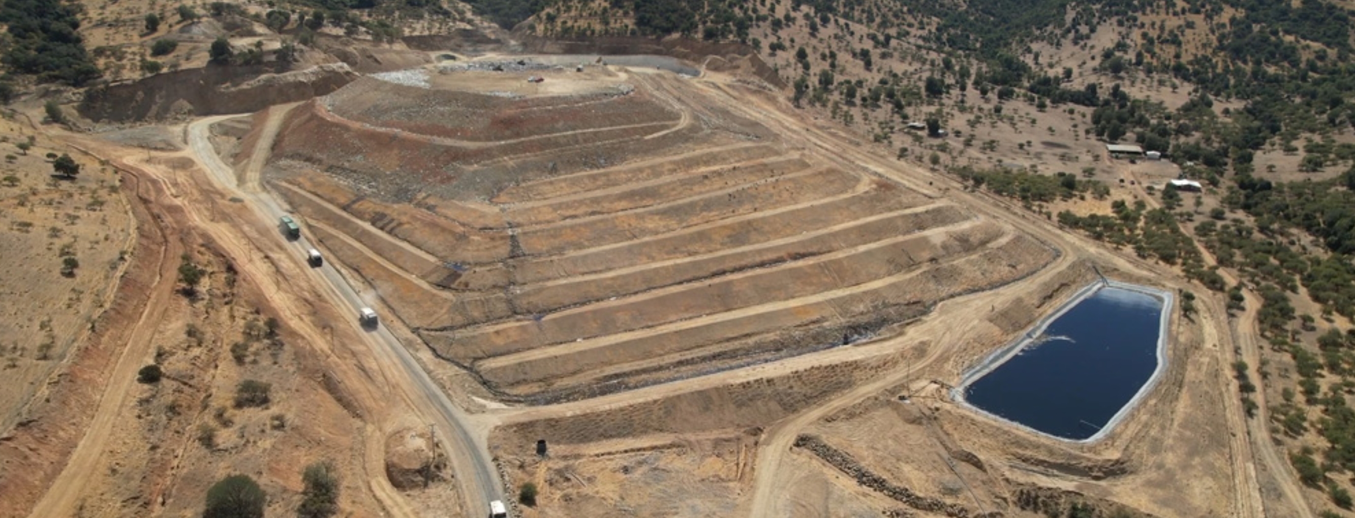 Leachate pond at a landfill covered with Covex® floating cover