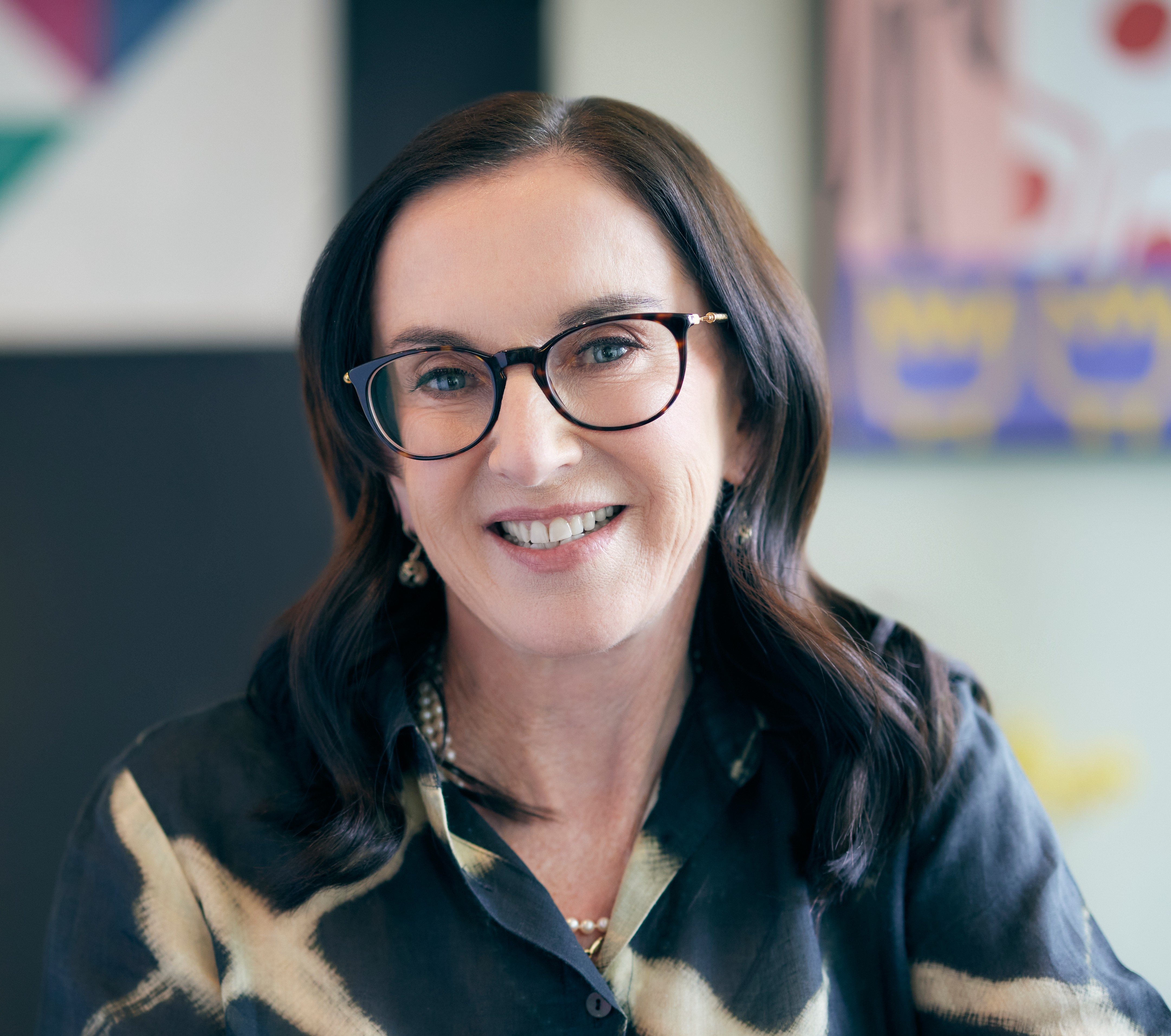 Dr. Jane Barratt