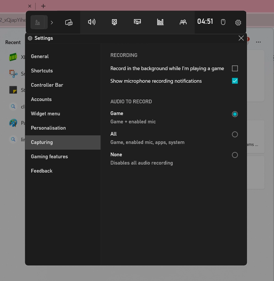 User configuring Settings with Xbox Game Bar