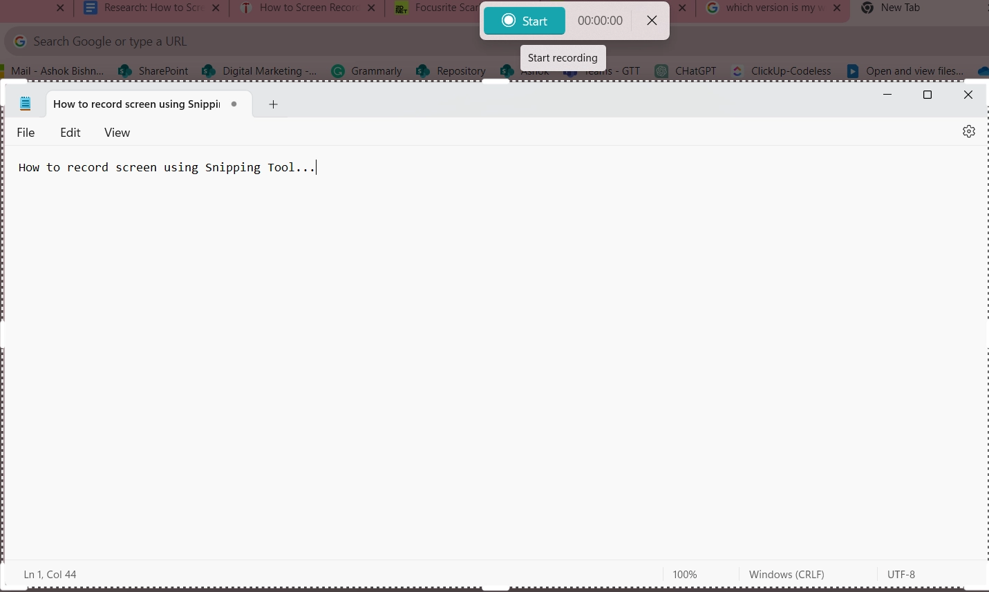 User pressing the Start button to record screen