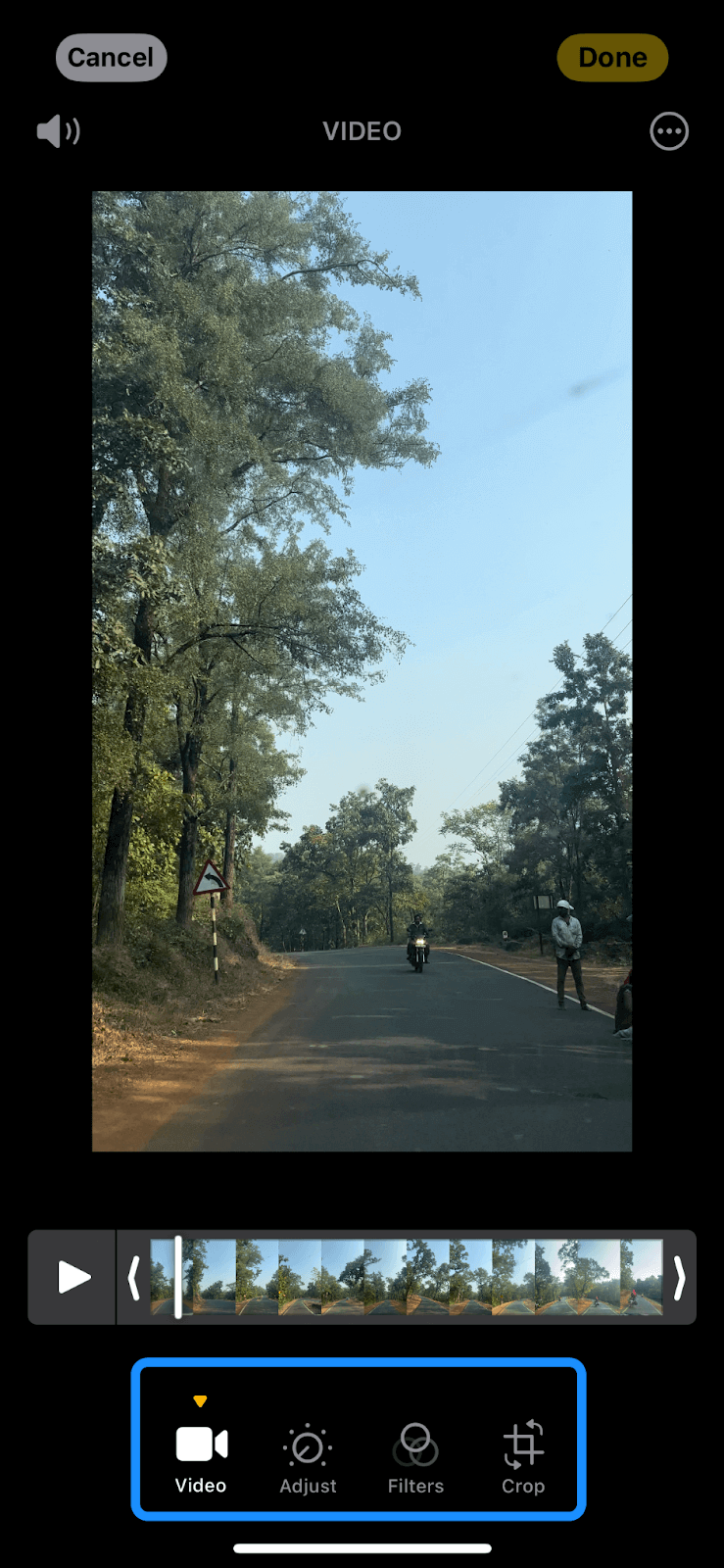 Timeline bar for editing videos on iPhone