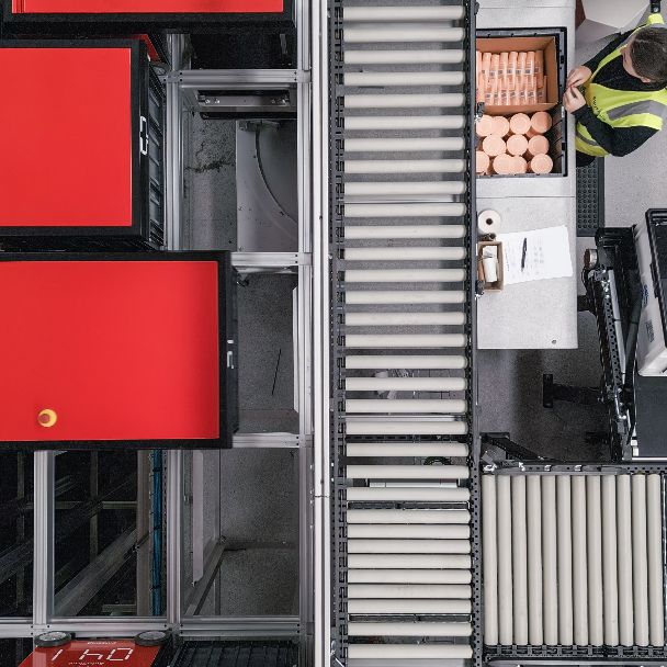 Inbound pallets being scanned at our 3pl warehouse melbourne facility.