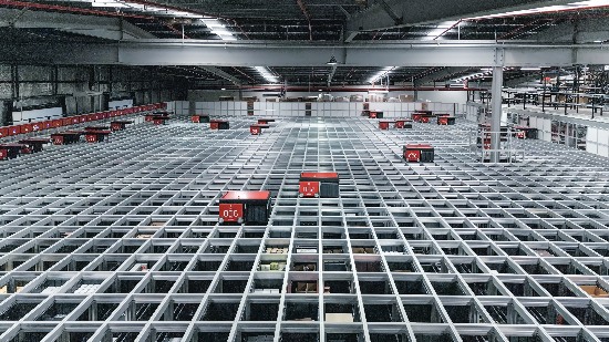 We are on a mission to democratise and decarbonise logistics.