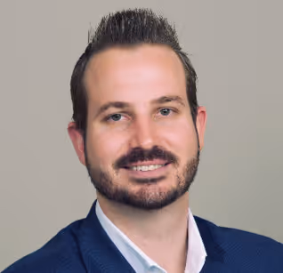 Headshot image of testimonial author