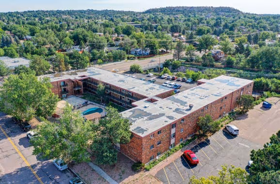 Closed deal image of Arroyo Apartments